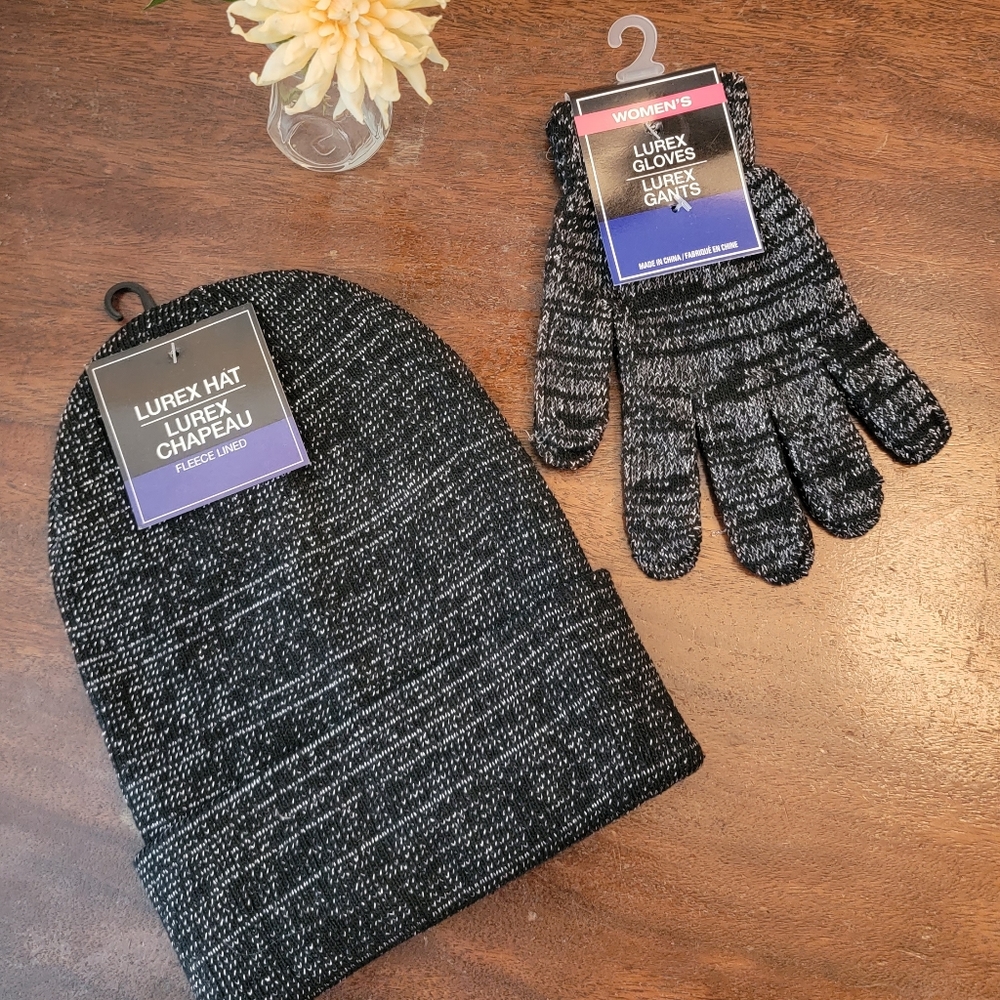 Women's Matching Fleecr Lined Hat & Gloves Black Silver NWT